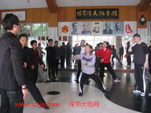 陈氏太极拳养生馆迎来了一大批太极拳爱好者
