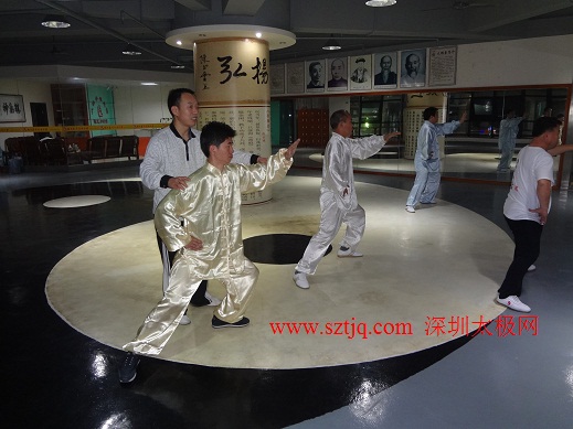 魏勰老师亲临沙井分馆教学