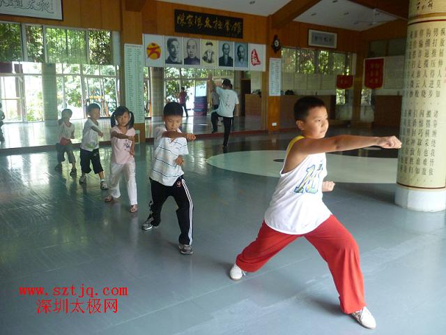 13年【青少年暑假太极拳培训班】开始报名