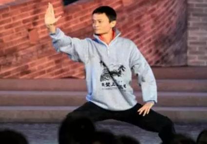 再忙,也要练套太极!