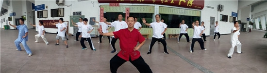 “五一“太极健身月,五一太极班结业圆满结业