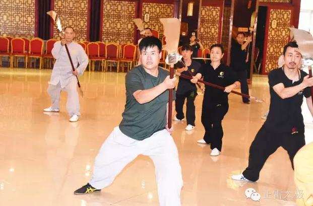 【国际培训】——刀光剑影、所向披靡,“单剑”·“春秋大刀”有气势!